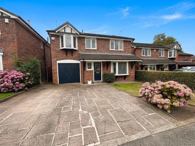 House for sale in Holmes Chapel