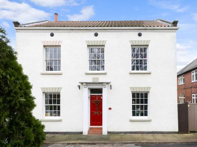 House for sale in Cawood, North Yorkshire