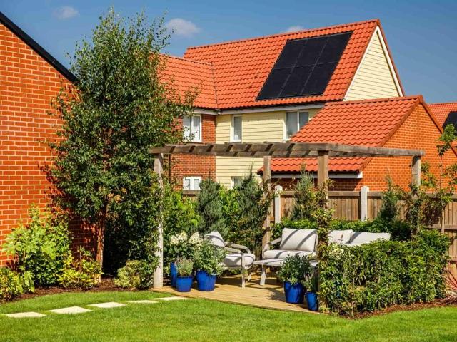 House for sale in Frinton and Walton, Dale Hill