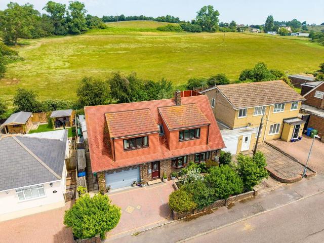 House for sale in Minster-on-Sea, Oad Street