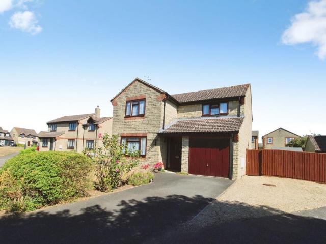 House for sale in Cricklade, Wiltshire