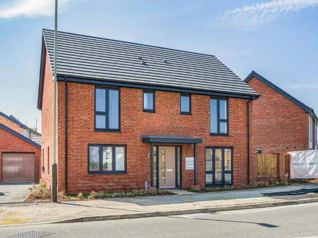 House for sale in Golden Valley, Gloucestershire