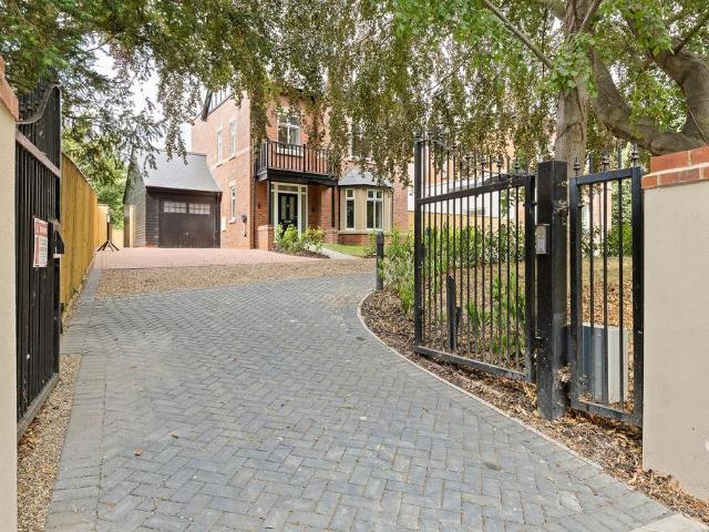 House for sale in Wellow, Grimsby