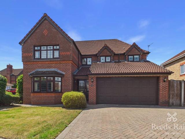 House for sale in Calderstones