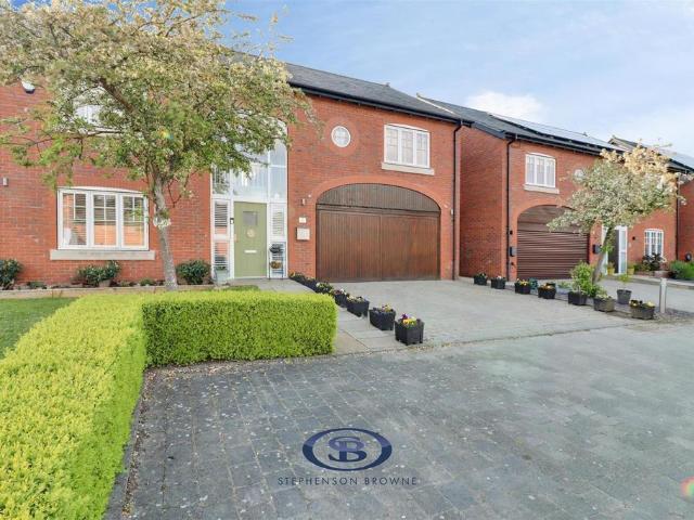 House for sale in Smallwood