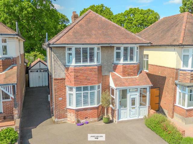 House for sale in Talbot Village, Bournemouth