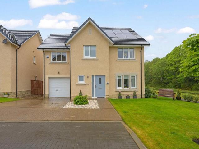 House for sale in Winchburgh, Scotland