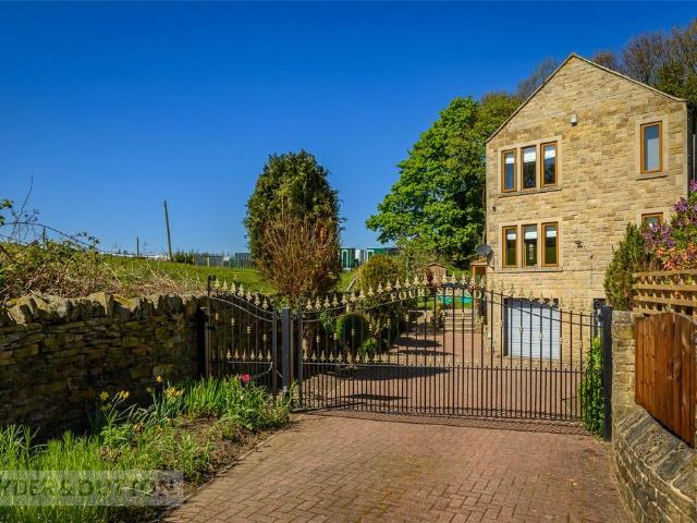 House for sale in Stainland & District, West Yorkshire