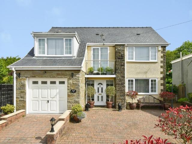 House for sale in Cwarter Bach, Lower Brynamman