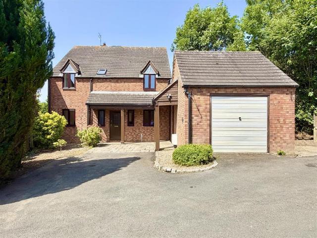 House for sale in Longden, Shropshire