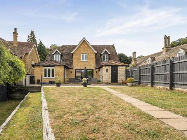 House for sale in Derry Hill, Wiltshire