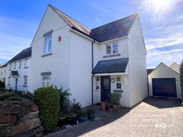 House for sale in Saltash, Cornwall