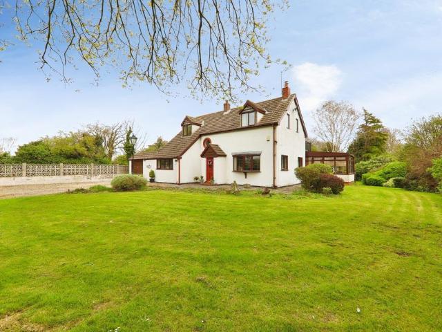 House for sale in Halsham