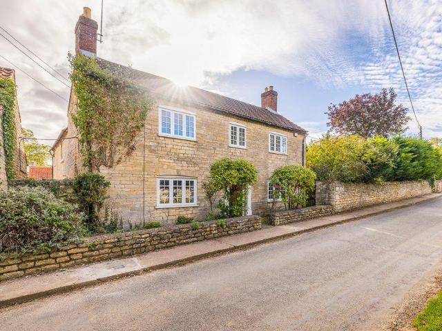 House for sale in Barholm, Lincolnshire