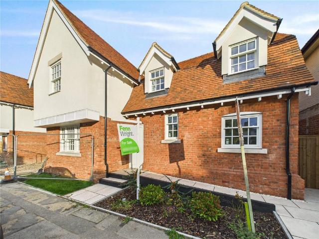 House for sale in Chipping Hill, Essex