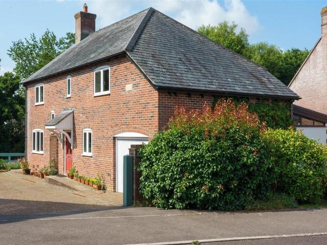House for sale in Broadwindsor, East Dorset