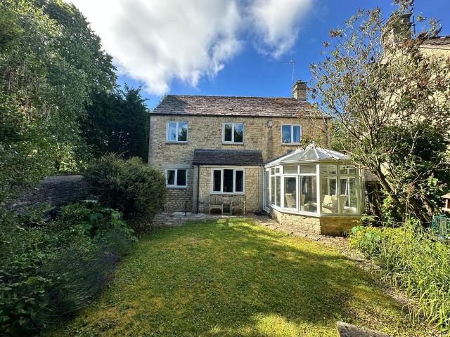 House for sale in Fossebridge, Gloucestershire