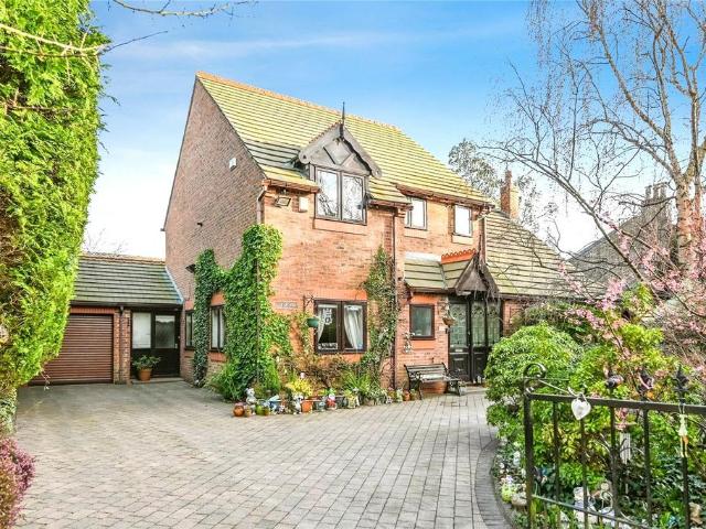 House for sale in Calderstones
