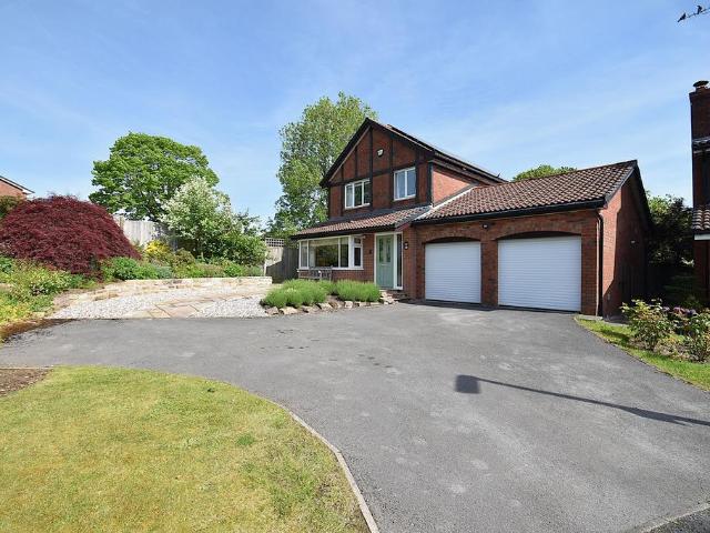 House for sale in Upton Priory, Macclesfield