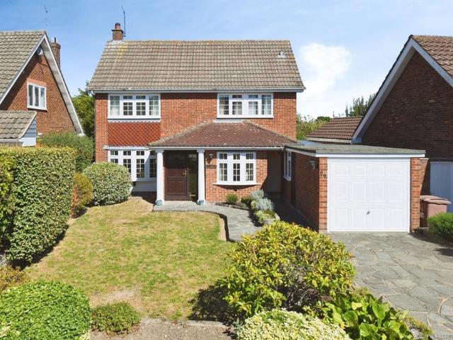 House for sale in Navestock Side, Essex