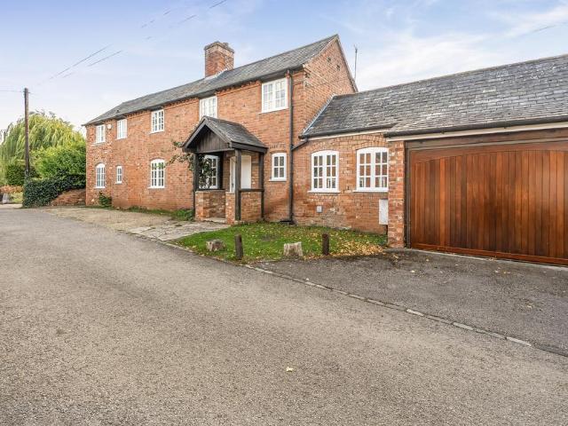 House for sale in Moreton Morrell, Stratford-on-Avon