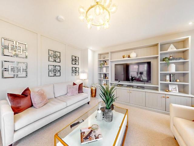 House for sale in Carmarthen, Wales