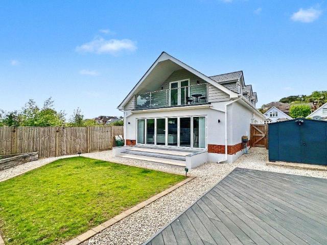 House for sale in Alder Hills, Poole