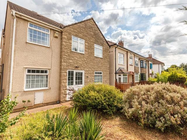 House for sale in Feckenham, City Of Bristol