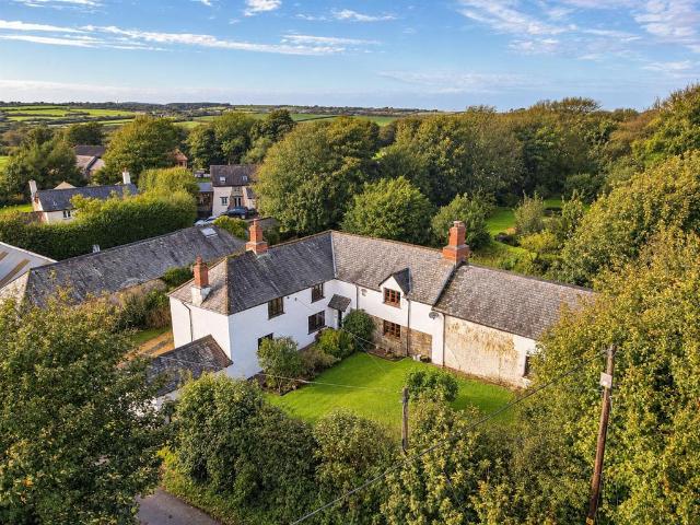House for sale in Parkham Ash, Torridge
