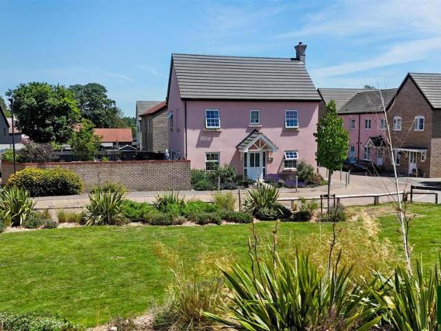 House for sale in Colliers End, Hertfordshire
