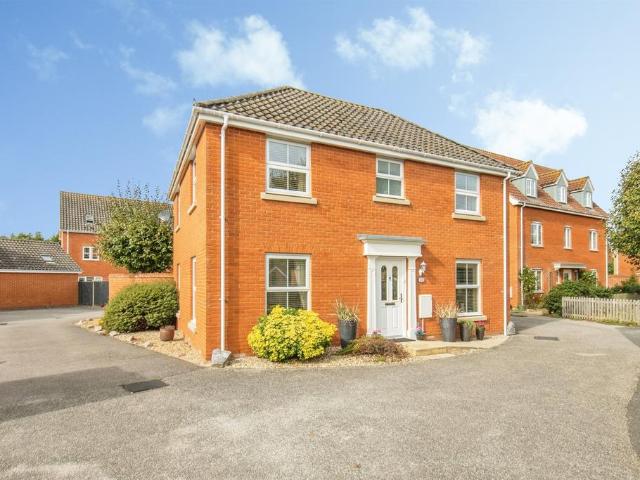 House for sale in Rendlesham, East Suffolk
