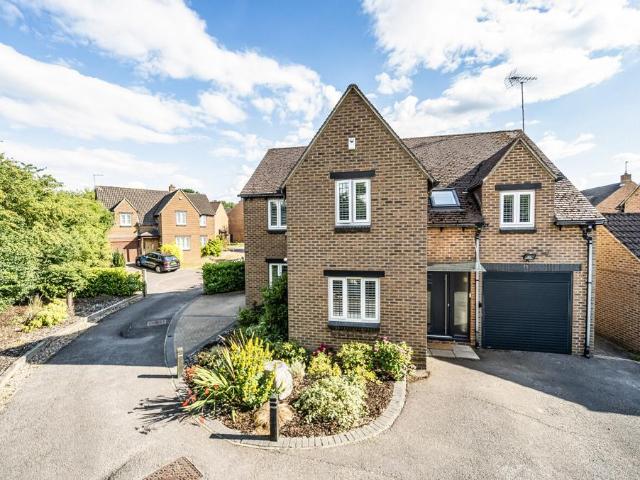House for sale in Newell Green