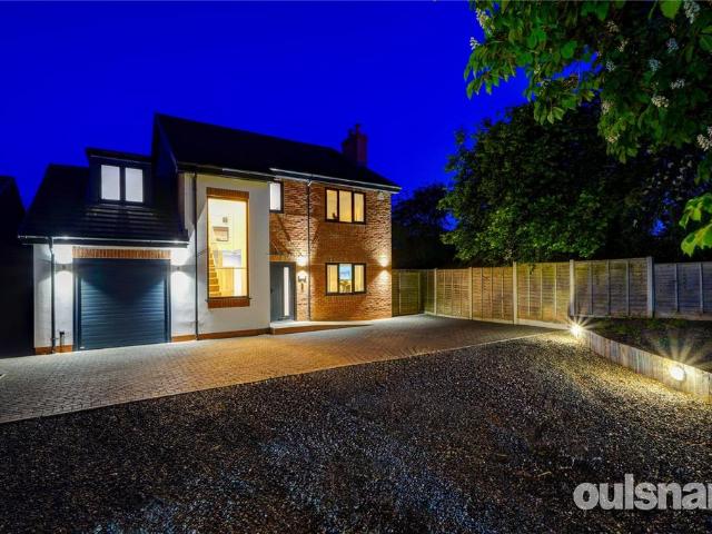 House for sale in Copcut, Crookhill