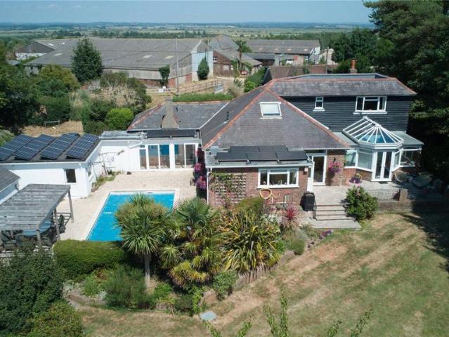 House for sale in Cross In Hand, East Sussex