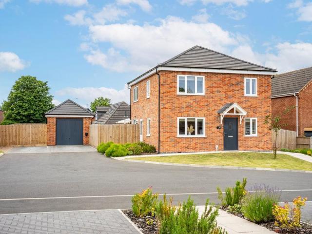 House for sale in Caldermill, East Midlands