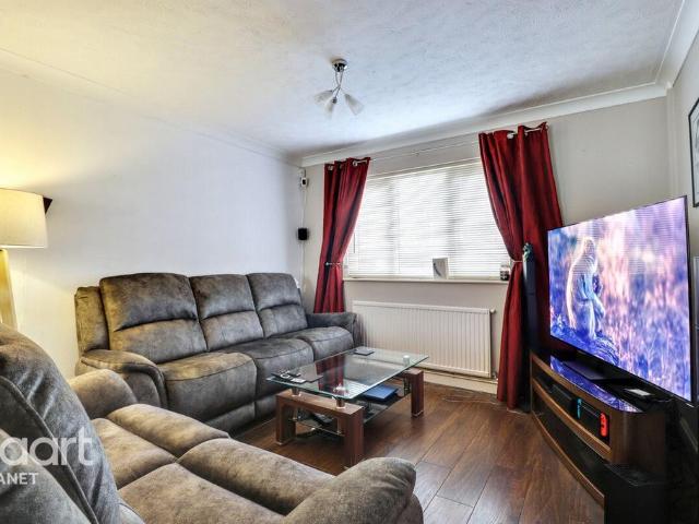 House for sale in Acol, Kent
