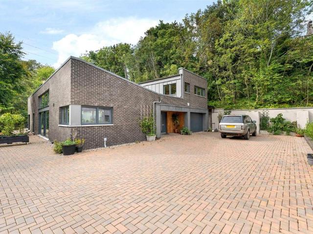 House for sale in Baberton, Juniper Green
