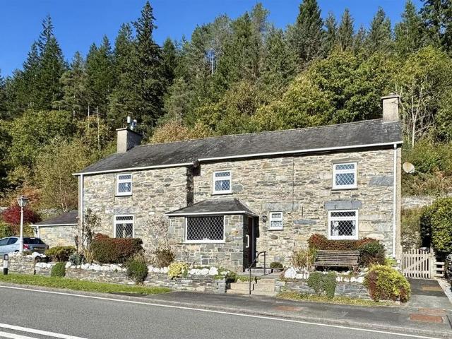 House for sale in Wales