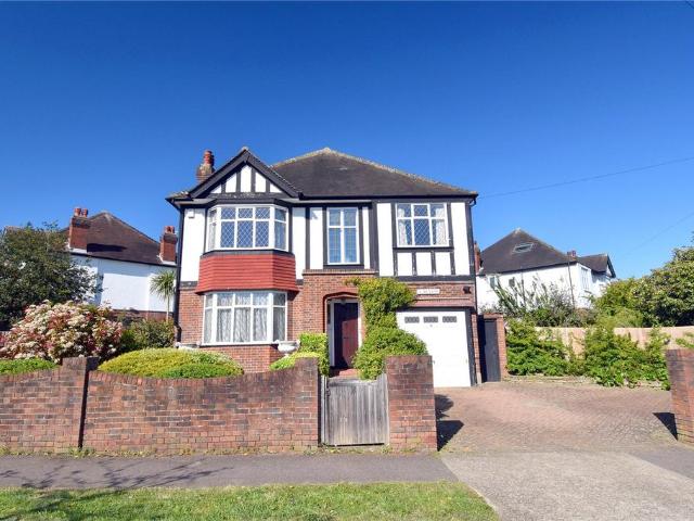House for sale in New Malden, Greater London