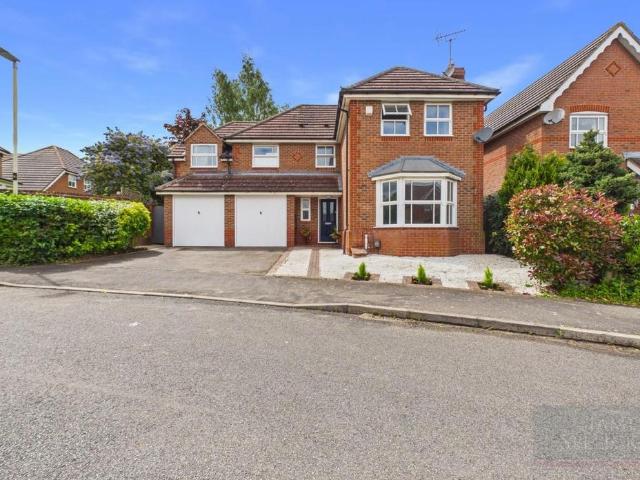 House for sale in Stanford On Avon, Leicestershire
