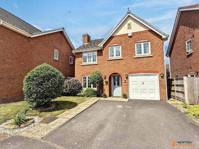 House for sale in Coalville, Leicestershire