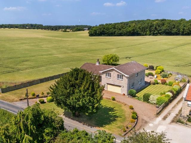 House for sale in Darrington, North Yorkshire