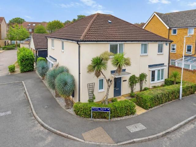 House for sale in Grove Park, Oad Street