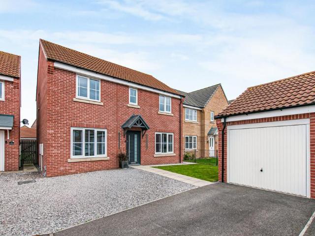 House for sale in Kingswood, Hull