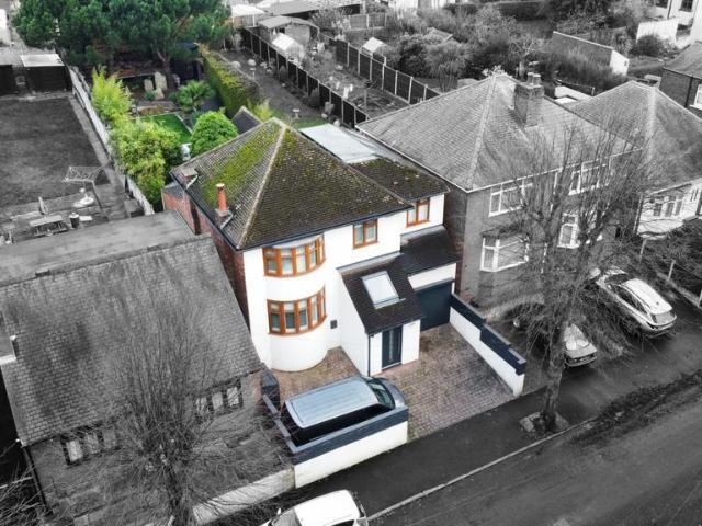 House for sale in Caldermill, East Midlands
