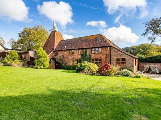 House for sale in Heathlands, East Sussex