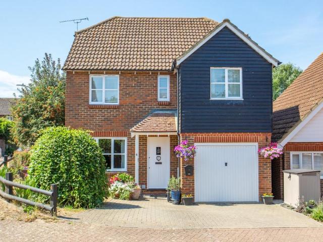 House for sale in Hillborough, The Bridge