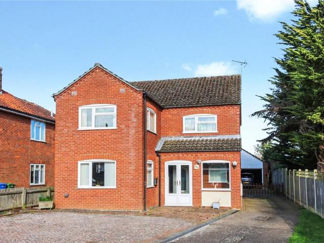 House for sale in Eastbridge, Suffolk