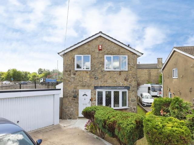 House for sale in West Yorkshire