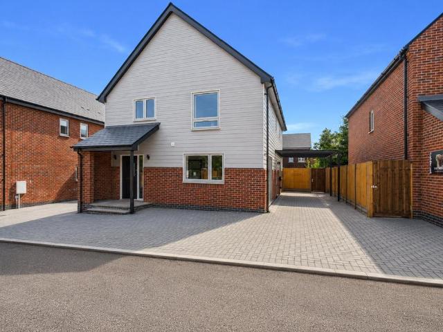 House for sale in Great Dunmow, Uttlesford